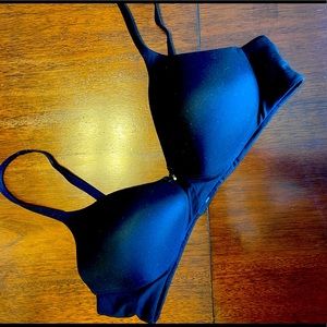 Soma Embraceable Wireless Bra